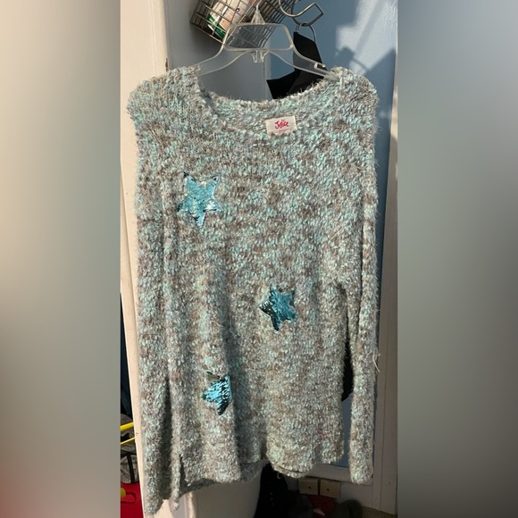 blue and grey sweater with color changing sequins - Picture 1 of 4